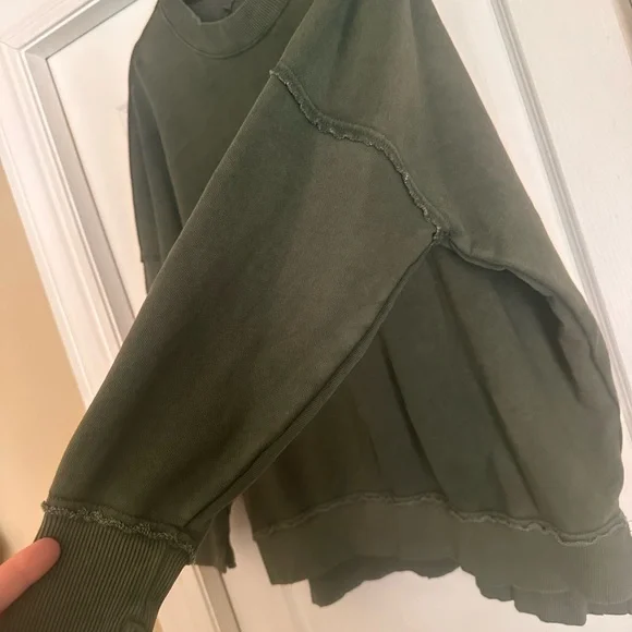 Aerie Forest Green Pullover - Picture 3 of 4